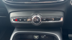 Volvo XC40 2.0 B3P Plus Black Edition 5dr Auto Petrol Estate